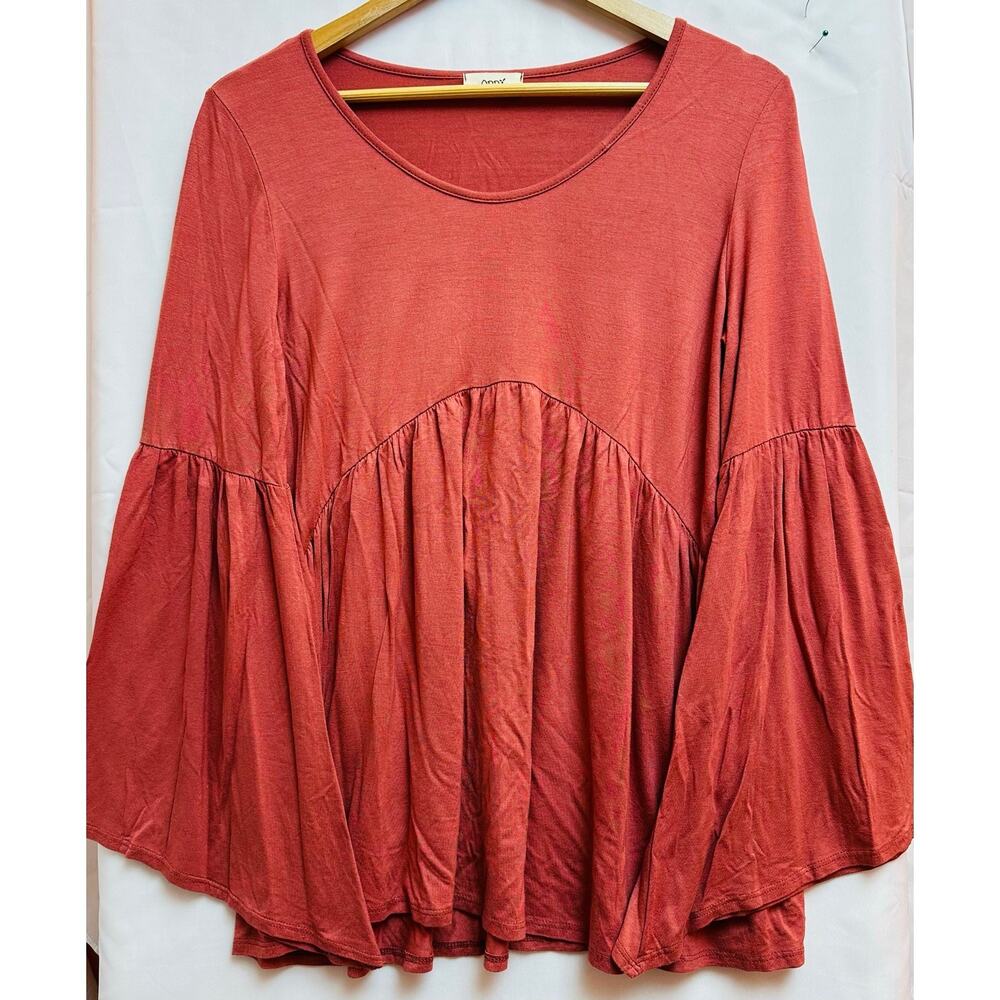Women’s Oddy long sleeve babydoll Tee Ginger Snap size Medium soft stretch
